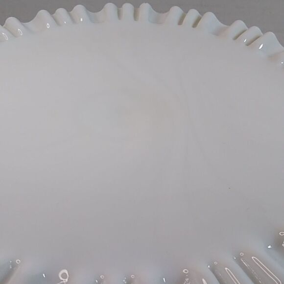 Vintage Beautiful Thumbprint Footed Cake Pedestal Cake Stand Cottagecore - Picture 6 of 7